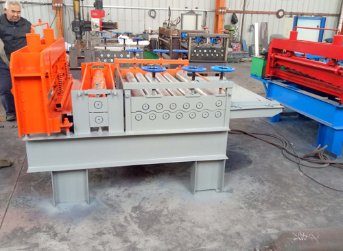 開平分條一體機(jī)